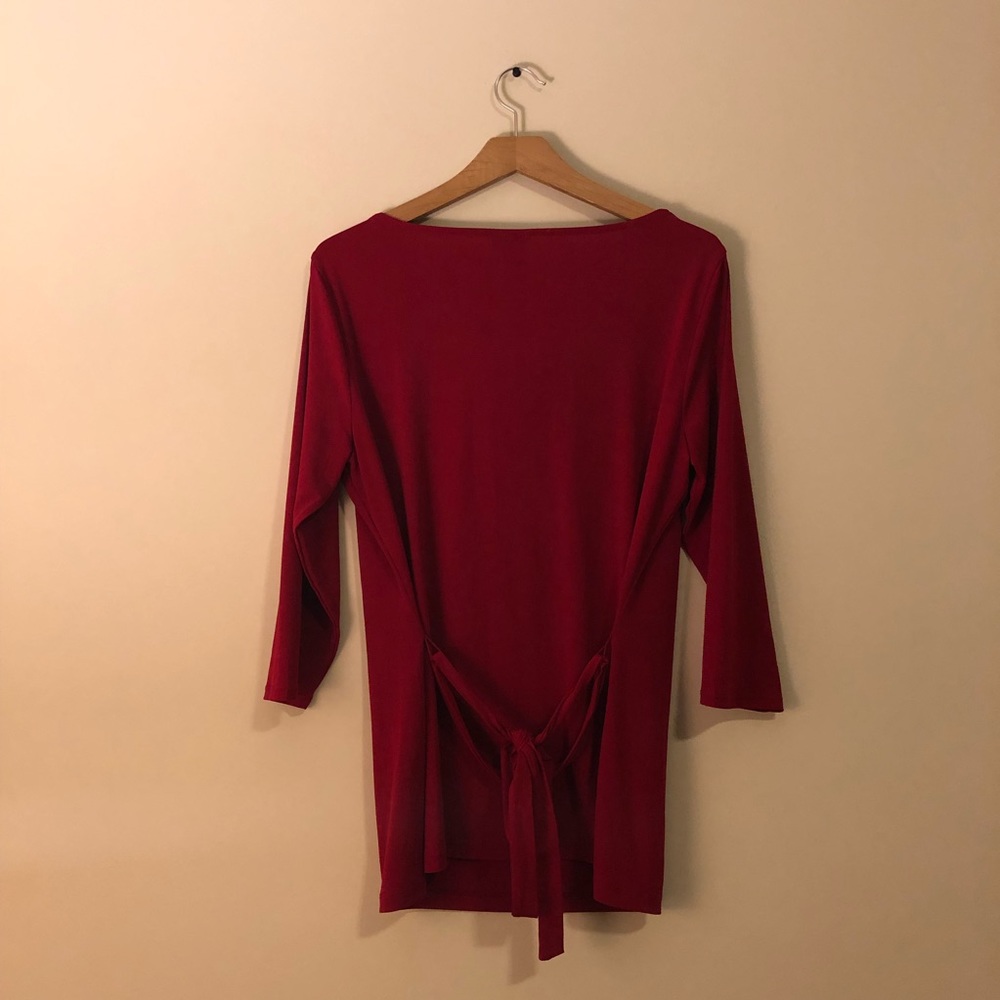 Red blouse. - Picture 3 of 3